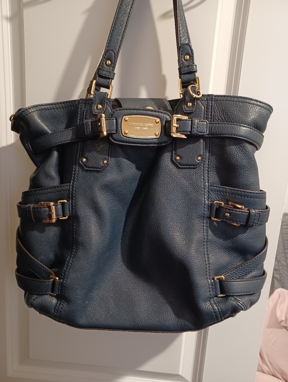 Michael Kors Navy Leather Gannesvort Bag